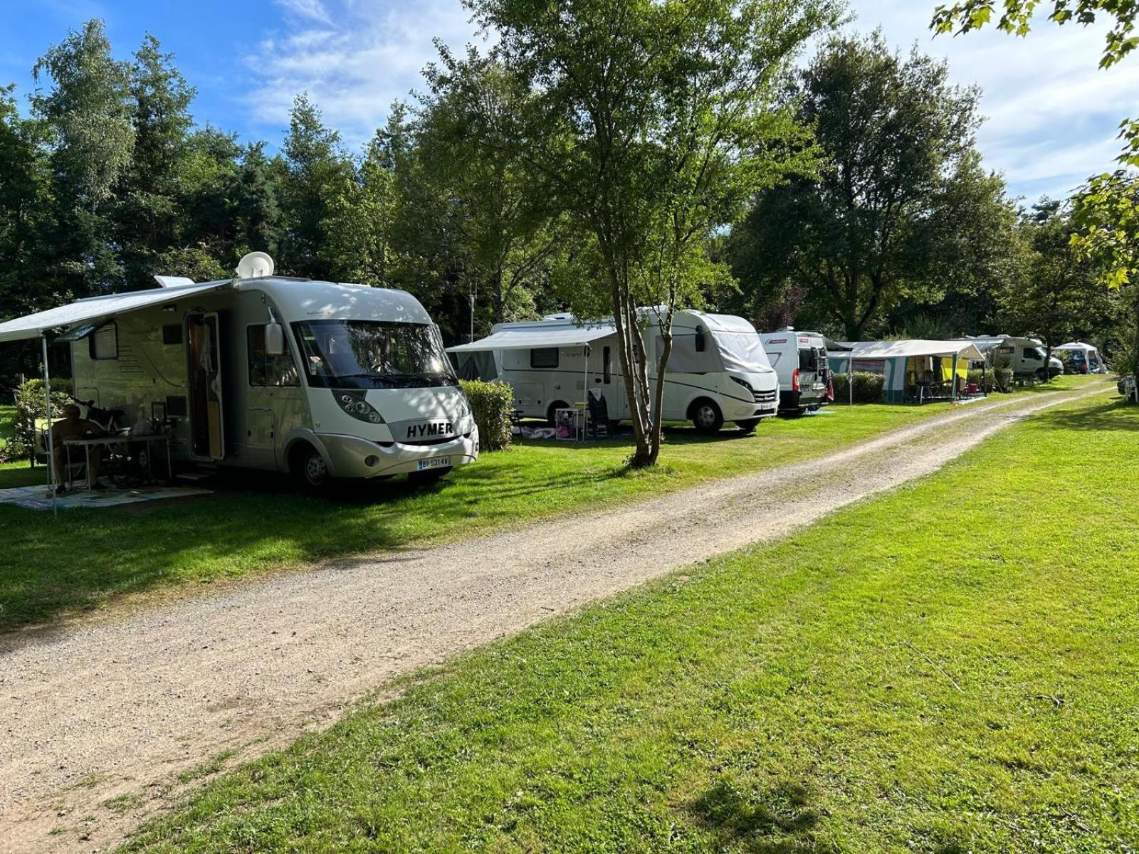 Camping Des Bains Saint-Honoré Exterior foto